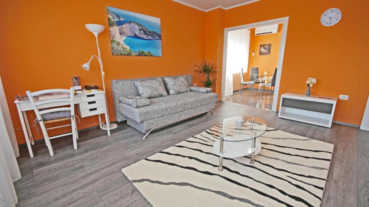 Apartment Rino****, 58M², 170M From The Beach リエカ エクステリア 写真