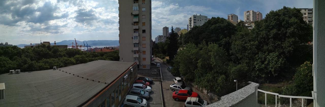 Apartment Rino****, 58M², 170M From The Beach リエカ エクステリア 写真